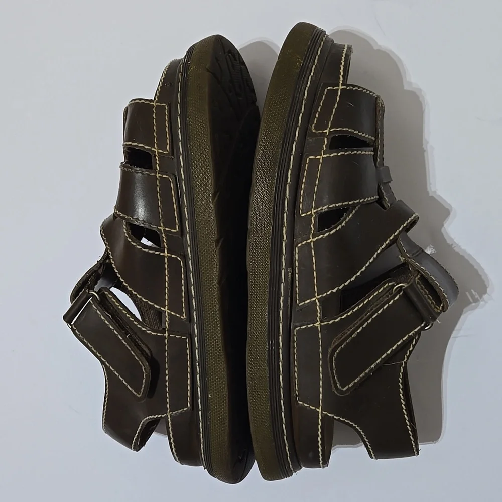 Faded Glory Vintage Chunky Fisherman  Men's Sandals